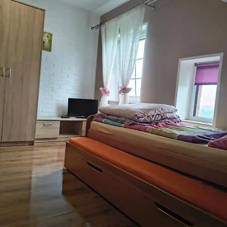 Farma Zacisze Przy Lesie Ryn (Warmian-Masurian)