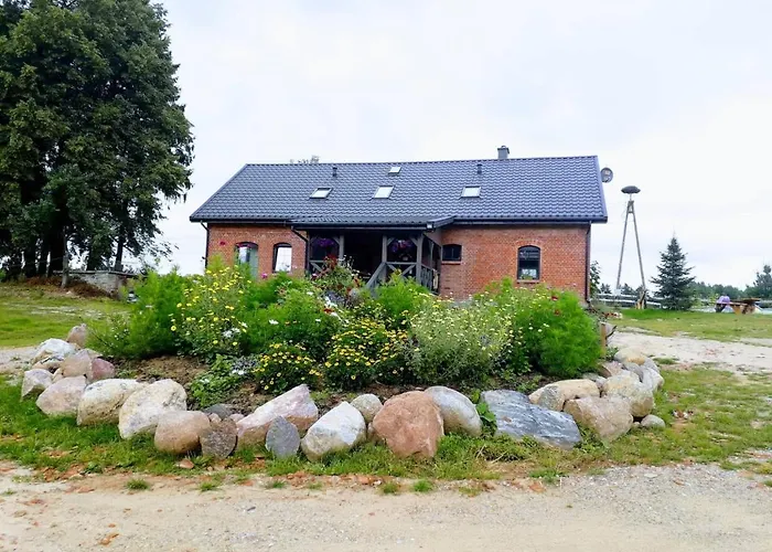 Zacisze Przy Lesie Farm stay *